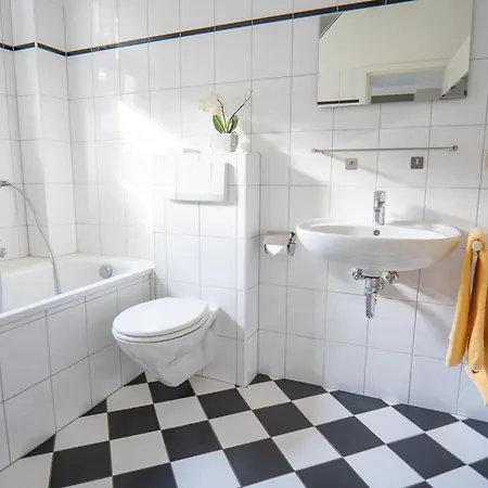 Strandvilla Drei Maederl Haus Больтенхаген