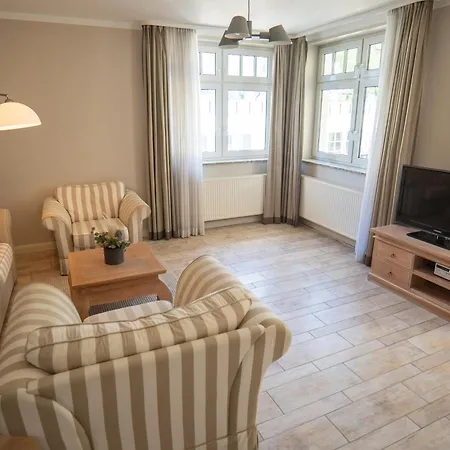 Strandvilla Drei Mäderl Haus Boltenhagen